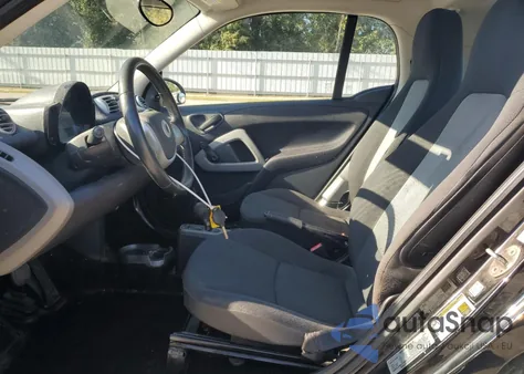 2015 Smart Fortwo Pure z USA, uszkodzony, nr VIN WMEEJ3BA3FK801370